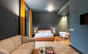 The Nine Suites - B Home